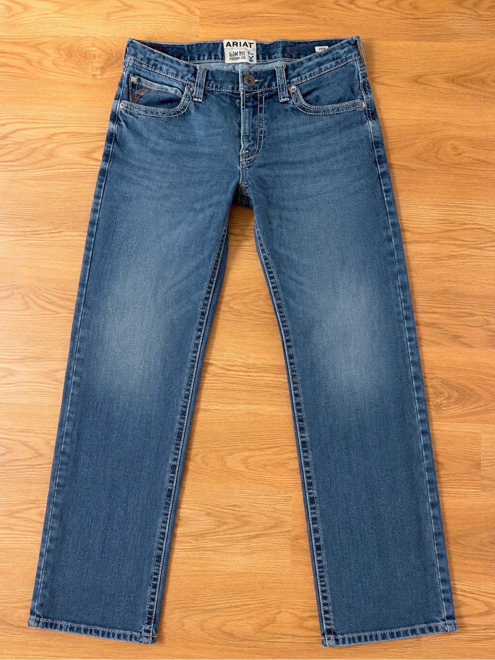 Ariat Men’s Straight Leg Medium Blue Jeans